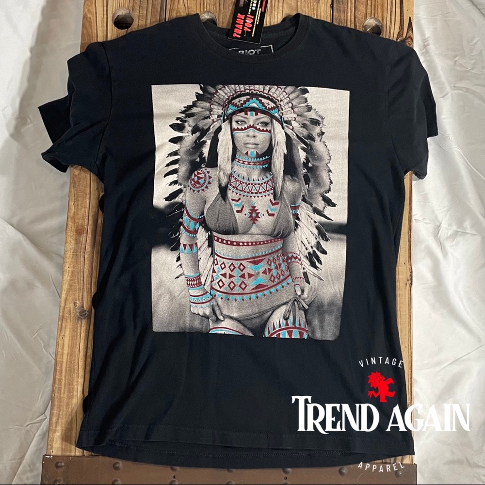 Native Girl Mens Black Fleece T-Shirt